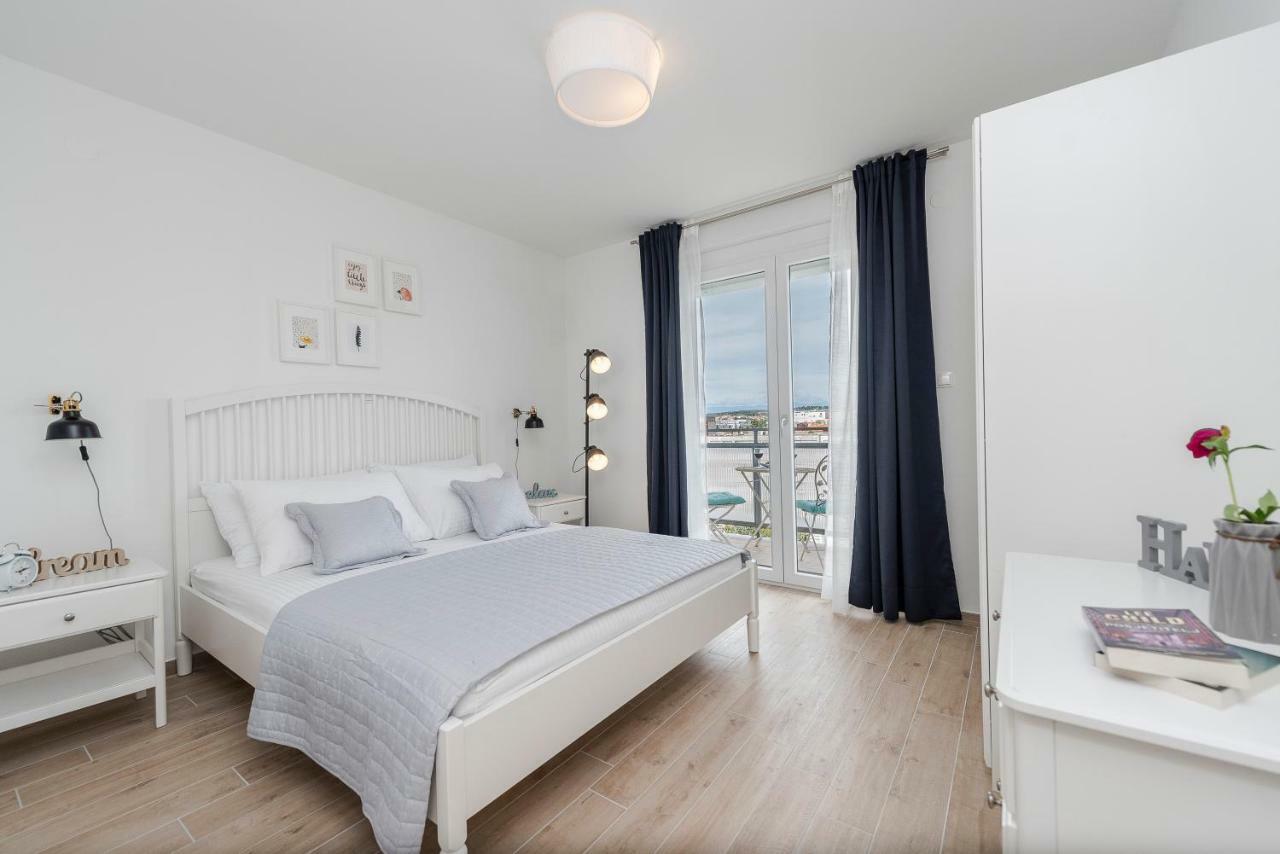 Seven Apartman Apartment Zadar Exterior photo